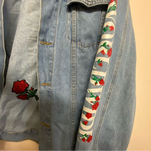Jean jacket with Design - Picture 2 of 3